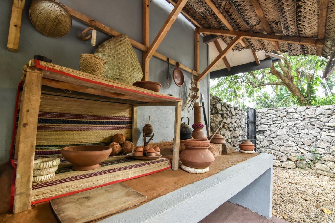 The Pineapple Villa Gampaha Exterior foto